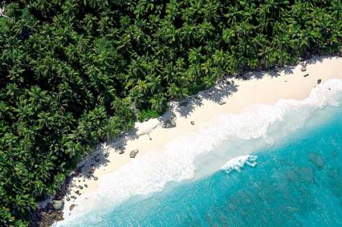 tour to Australia, east coast and red center